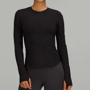 Lululemon ventilate mesh-back running top